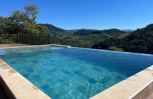 Domingos Martins House | Relax at Sítio Pedra dos Ventos: Pet-Friendly Getaway