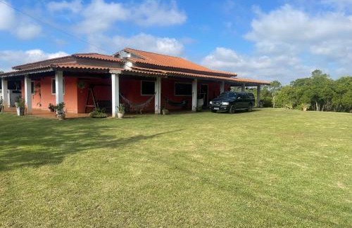 Ibiuna House | Relax at Sítio Pedra Dourada: Family and Pet Friendly Retreat