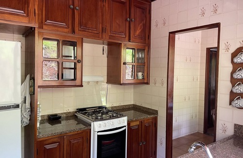Petropolis Cottage | Pet-Friendly Escape at Recanto dos Tucanos with Private Pool