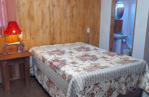 Santana do Livramento House | Relax at Sítio Pousada: Pet-Friendly Oasis with Pool