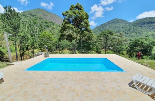 Teresopolis House | Private Retreat with Pool and Pet-Friendly Amenities