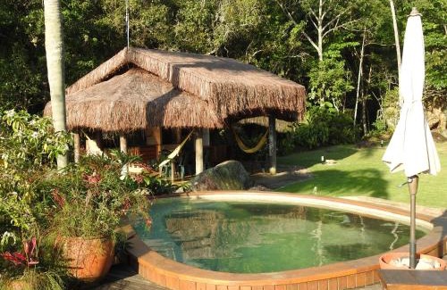 Praia de Taubate House | Pet-Friendly Oceanfront Retreat at Sítio Rodamonte