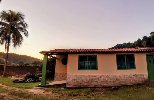 Saquarema House | Relax at Sítio Sete Estrelas with Ocean Views & Spa