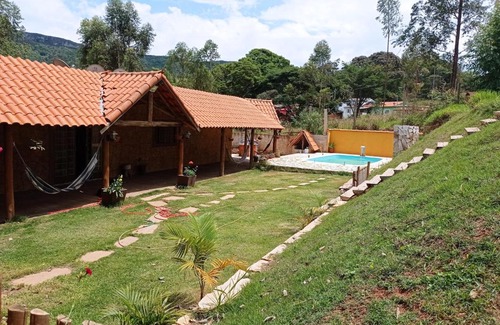 Sao Thome das Letras House | Cozy Sítio Vale do Guardiao with Pool & Gourmet Area