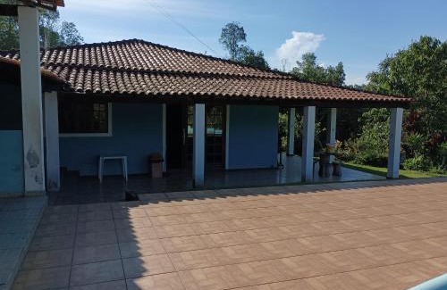Mogi das Cruzes House | Discover Sítio Velho Maurino: Pet-Friendly Family Retreat