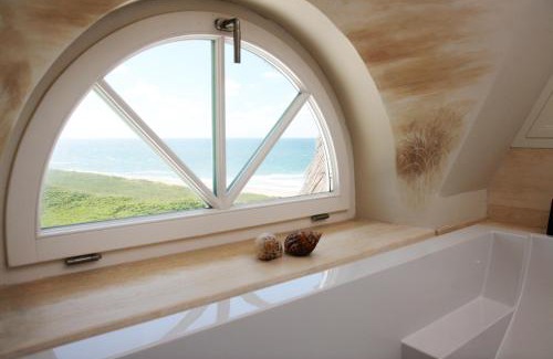 Rantum Hotel | Experience Luxury at Söl'ring Hof with Oceanfront Serenity