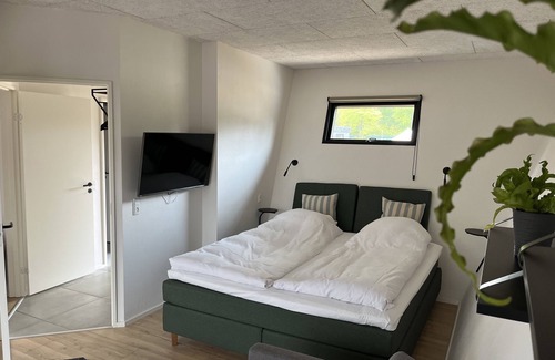 Sunds Hotel | Discover SØGAARDEN: Rated 9.8, Spa & Family-Friendly Retreat