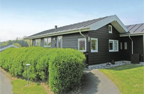 Dageløkke House | Discover Shus: Family-Friendly 4-Star Hotel Awaits You
