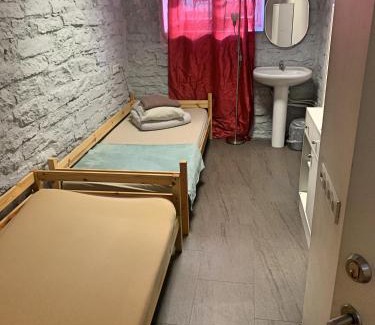 Tatari Hostel | Budget-Friendly Süda Hostel with Family Amenities & Kitchen