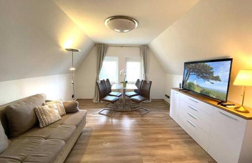 Hiddensee Apartment | Pet-Friendly Retreat at Süderhaus Hiddensee App 11