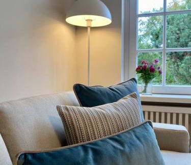 Keitum Apartment | Idyllic Süderhygge: Oceanfront Pool Retreat with High Ratings