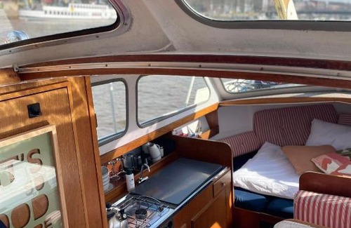 Uberseestadt Boat Rental | Charming Motoryacht Bremen City - Family-Friendly Comfort