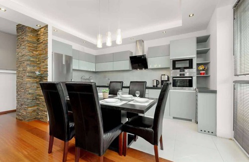 Pradnik Bialy Apartment | Słomczyńskiego 20 | Stylish Apartment | Parking