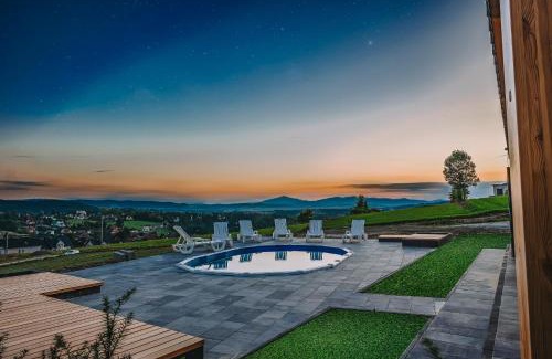 Ponice Ski Chalet | Discover Słone Wzgórze: Oceanfront Spa & 10/10 Guest Rated