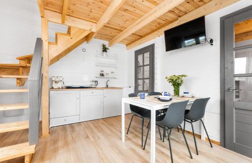 Karwienskie Bloto Drugie House | Pet-Friendly Getaway at Słoneczna Zatoka - Rated 8.6/10