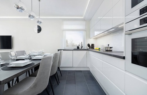 Dziwnowek Apartment | Oceanfront 2-Bedroom Apartment at Słoneczne Tarasy