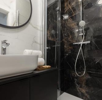 Kolobrzeg Apartment | Sunny Apartment with Parking – 10/10 Guest Rated Comfort