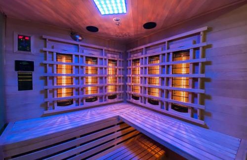 Pcim Apartment | Słoneczny Chełm: Ideal for Active Getaways with Spa Amenities