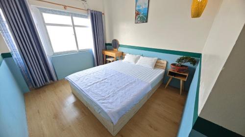 Van Don Hotel | Sơn Đông Hotel