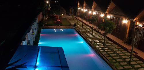 Son Trach House | Enchanting Phong Nha Hillside View Bungalow - 10/10 Stay!