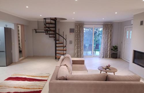 Sfakera Apartment | Family-Friendly Getaway at S&A HOME - 4-Star Experience