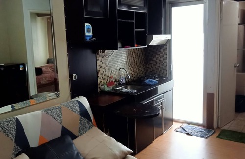 Pancoran Apartment | Discover Comfort at S&A Property with Family-Friendly Amenities
