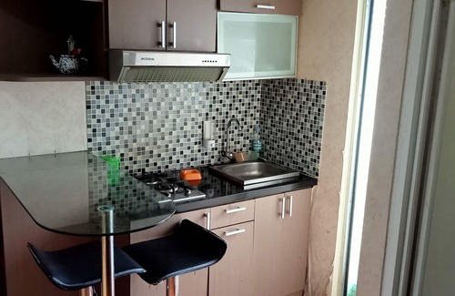 Pancoran Apartment | Discover Comfort at S&A Property with Family-Friendly Amenities
