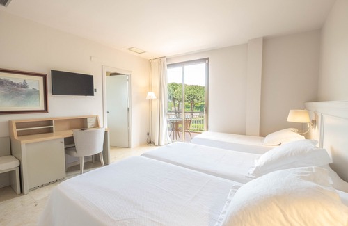 S'Agaro Hotel | Discover S'Agaró Hotel Spa & Wellness: 4-Star Elegance