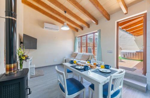 Maria de la Salut House | Family-Friendly Holiday Home S'Arraval with Hot Tub