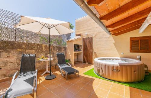 Maria de la Salut House | Family-Friendly Holiday Home S'Arraval with Hot Tub