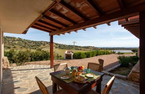 Siniscola House | Pet-Friendly Escape at S'ena e Mammai - 4-Star Comfort