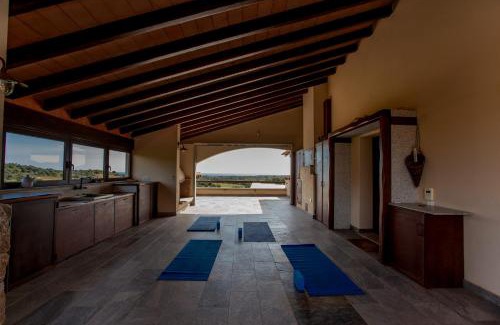 Siniscola House | Pet-Friendly Escape at S'ena e Mammai - 4-Star Comfort