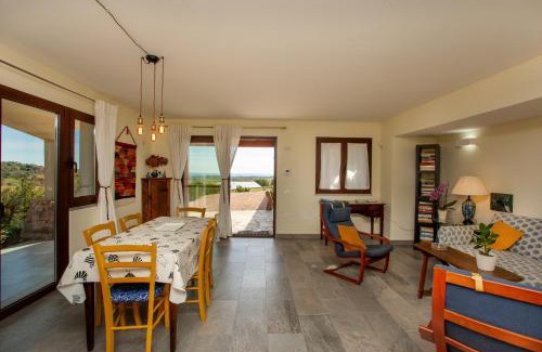 Siniscola House | Pet-Friendly Escape at S'ena e Mammai - 4-Star Comfort