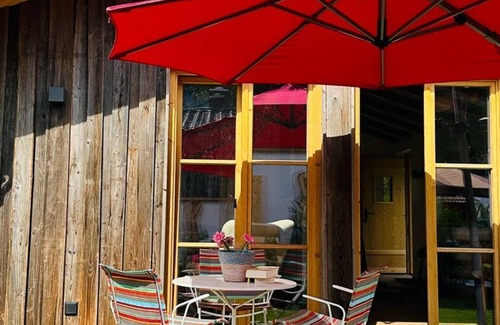 Egern Apartment | Relaxing Retreat: S'gloane Chalets at Tegernsee Lake