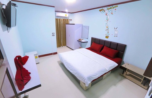 Chaeramae Hotel | Discover S House Bansaengngam: Family-Friendly Retreat