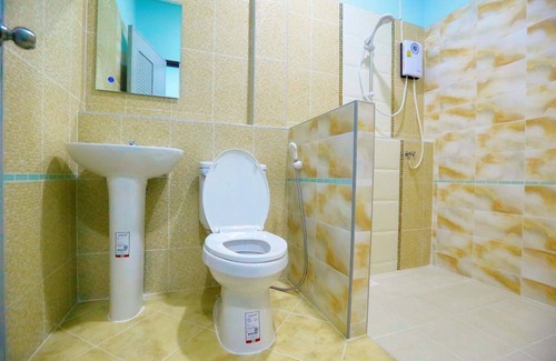 Chaeramae Hotel | Discover S House Bansaengngam: Family-Friendly Retreat