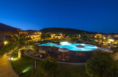 Campulongu House | Discover S'Incantu Resort: Oceanfront Bliss with Amenities