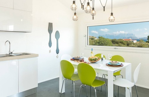 Pittulongu Villa | Stylish Villa with Ocean View Steps from the Beach