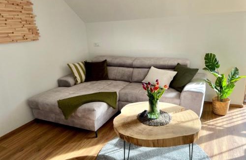 Bad Aussee Apartment | Discover S‘Lieblingsplatzl: Family-Friendly Retreat with 9.7 Rating