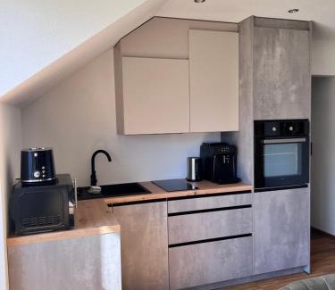 Bad Aussee Apartment | Discover S‘Lieblingsplatzl: Family-Friendly Retreat with 9.7 Rating