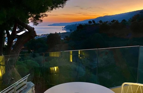 Tropea Apartment | Discover S'O Suites Tropea - Family-Friendly Getaway
