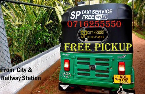 Anuradhapura House | Budget-Friendly Stay at S P City Resort with Breakfast