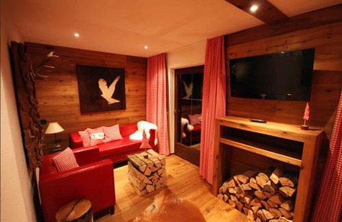 Seefeld in Tirol Bed & Breakfast | Sportalm - Seefeld: Family-Friendly Retreat with Dining