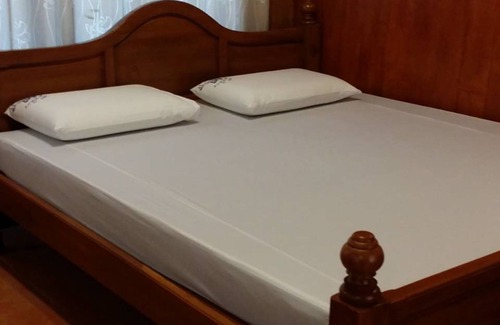 Ayutthaya Hotel | Budget-Friendly S. Parsukdee Resort with Family Amenities