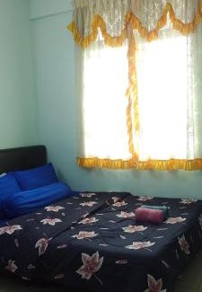 Bayan Baru Apartment | Cozy Stay at S PICE Arena Homestay with Pool & Breakfast
