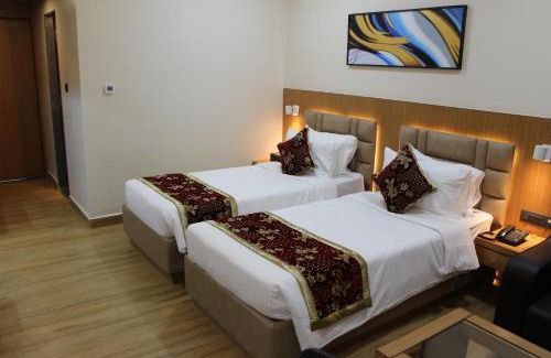 Kalaburagi Hotel | Budget-Friendly Stay at S R Continental with Great Amenities