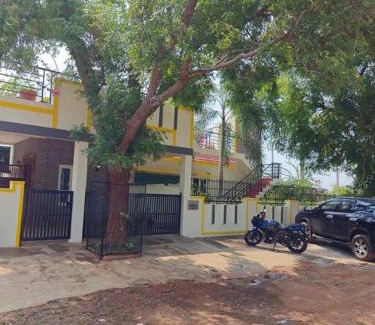 Mysore House | Delightful 4-Star Fully AC 3 BHK Bungalow in Mysore