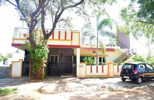 Mysore House | Delightful 4-Star Fully AC 3 BHK Bungalow in Mysore