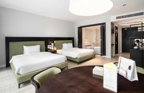 Hua Mak Hotel | Explore S Ram Leisure Hotel SHA PLUS with Oceanfront Views