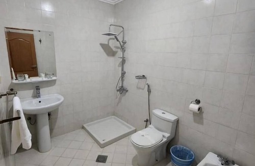 Az Zuhur Hotel | Cozy S.Resedance: Family-Friendly Retreat Awaits You
